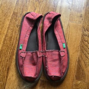 Sanuk Women’s Shoes